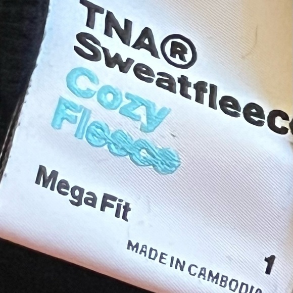 Aritzia Black Turtleneck Sweater - Picture 6 of 7